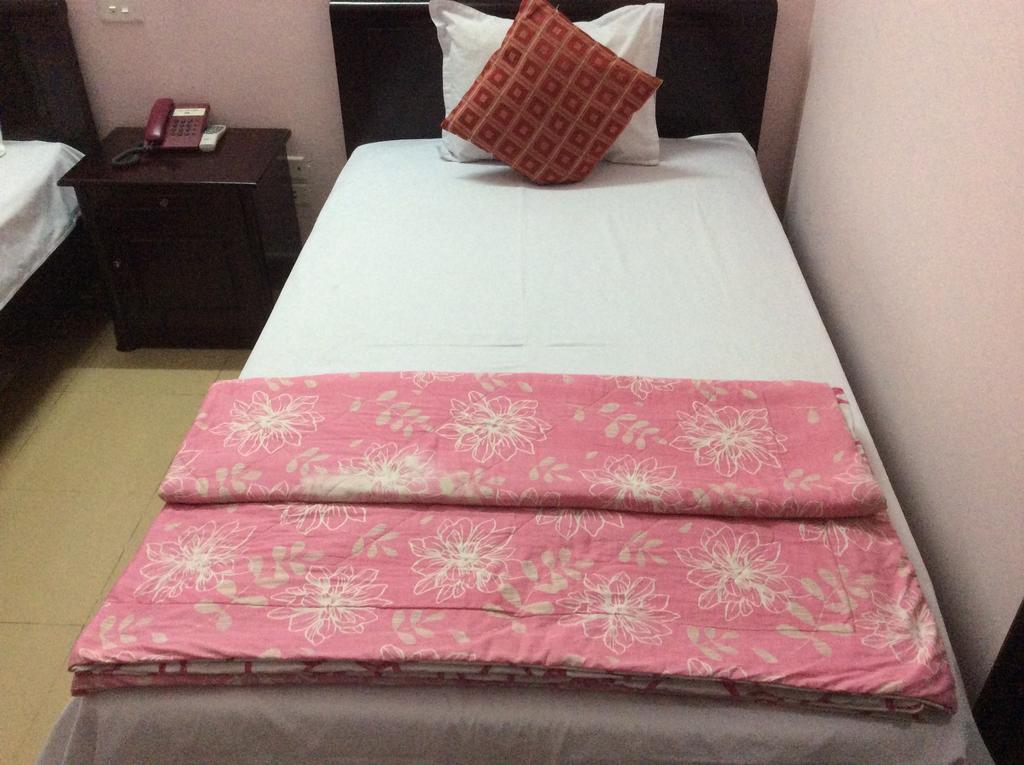 An Binh Hotel Hanoi Room photo